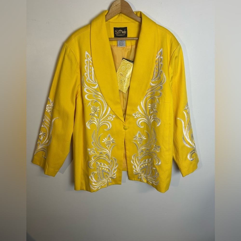 NWT Bob Mackie Wearable Art Yellow Embroidered Women's Jacket Blazer Size 2X